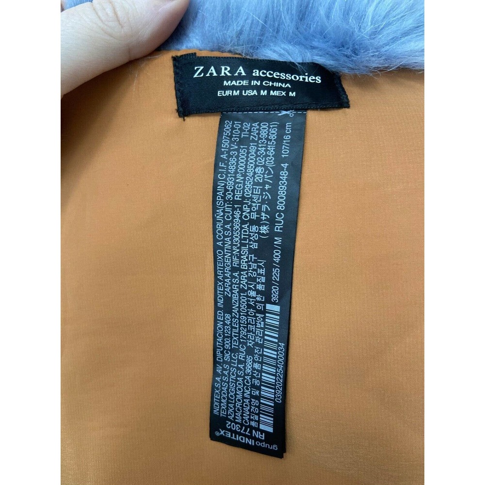 ZARA NEW AW17 FAUX FUR Yellow And BLUE STOLE - Picture 4 of 4